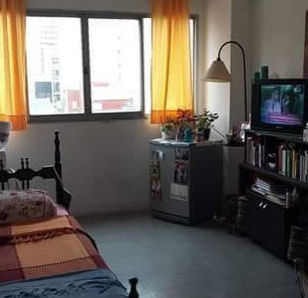 Departamento de un ambiente zona Shopping