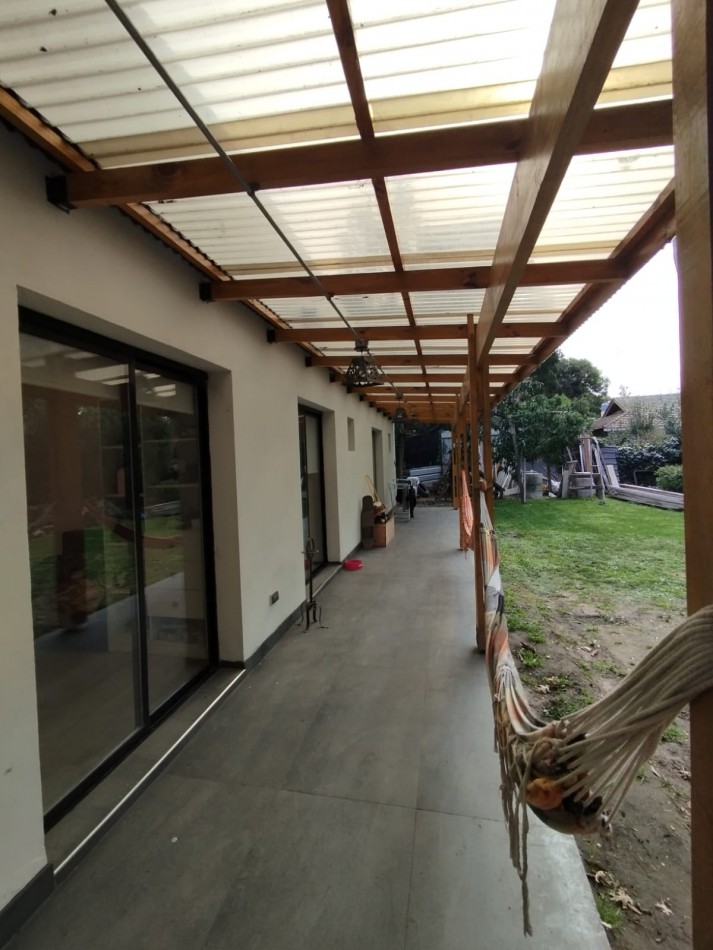 Hermosa casa , estilo moderno excelente ubicacion